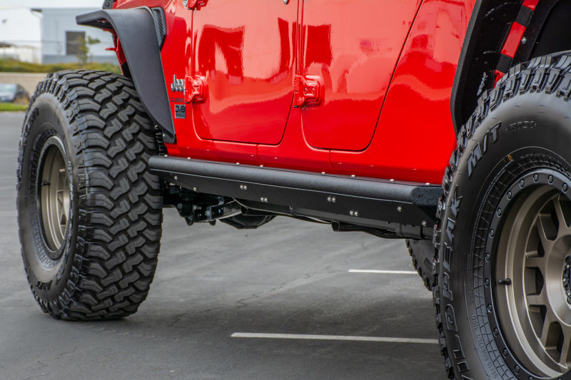 DV8 Offroad 2019+ Jeep Gladiator Side Step/Sliders SRGL-02 SRGL-02 Photo - Mounted