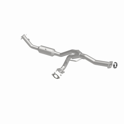 MagnaFlow California Grade CARB Compliant Direct-Fit Catalytic Converter 5561676 360 Degree Image Set