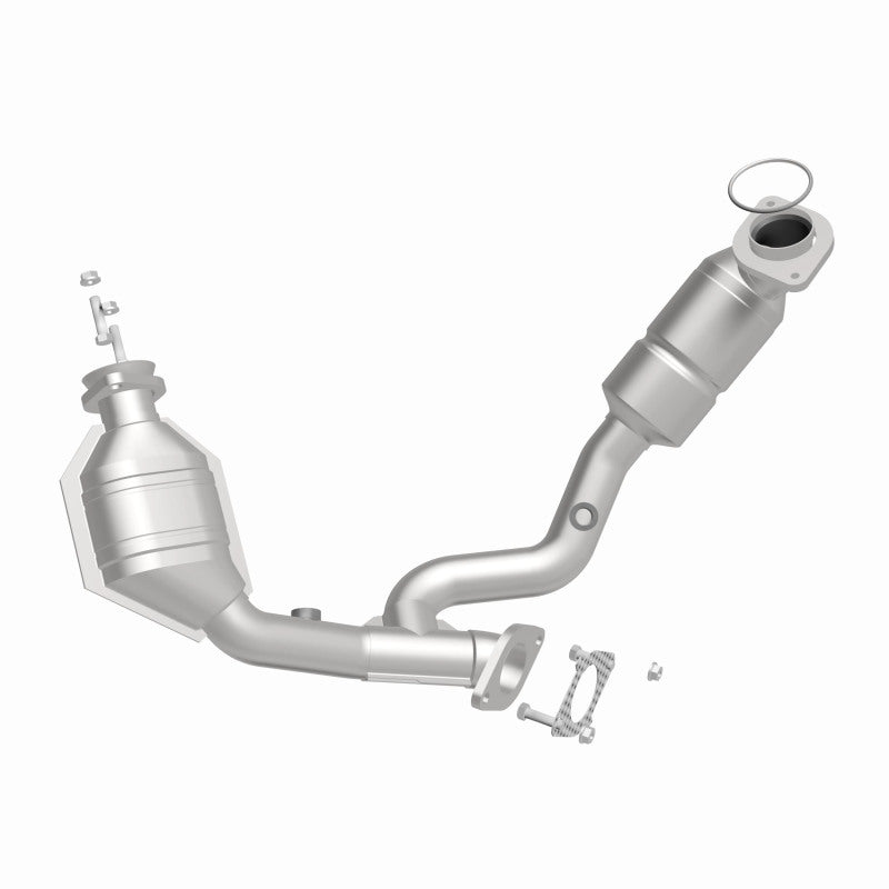 MagnaFlow OEM Grade Federal / EPA Compliant Direct-Fit Catalytic Converter 51466 360 Degree Image Set