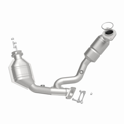 MagnaFlow OEM Grade Federal / EPA Compliant Direct-Fit Catalytic Converter 51466 360 Degree Image Set