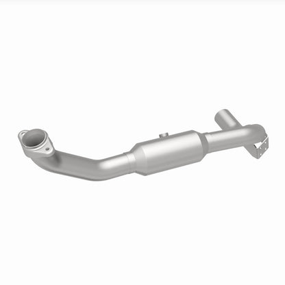 Magnaflow 05-06 Lincoln Navigator 5.4L Direct Fit Catalytic Converter - Passenger Side 4651507 4651507 360 Degree Image Set