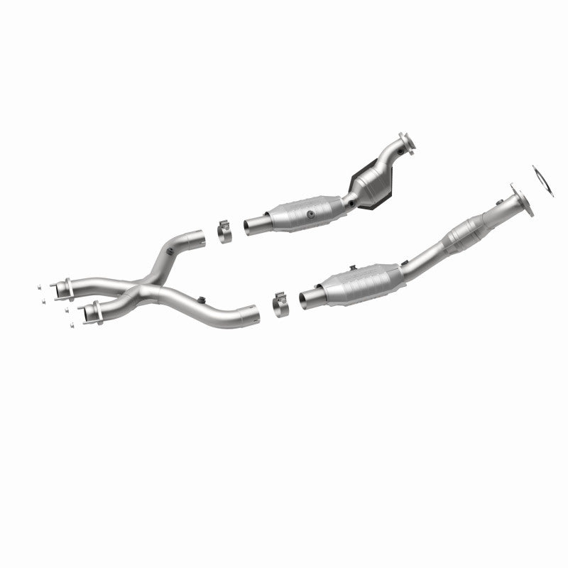 MagnaFlow Ford Mustang HM Grade Federal / EPA Compliant Direct-Fit Catalytic Converter 93671 360 Degree Image Set
