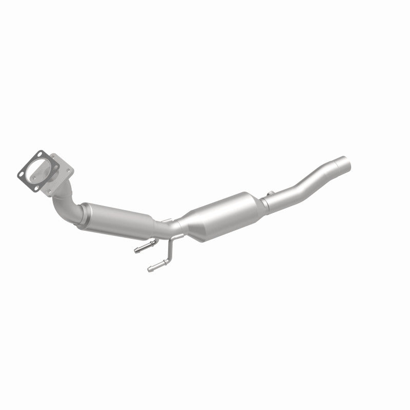 MagnaFlow Volkswagen California Grade CARB Compliant Direct-Fit Catalytic Converter 5461526 360 Degree Image Set