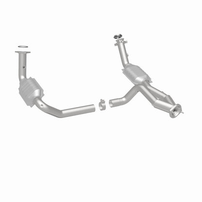 MagnaFlow OEM Grade Federal / EPA Compliant Direct-Fit Catalytic Converter 51097 360 Degree Image Set