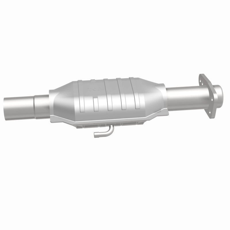 MagnaFlow Standard Grade Federal / EPA Compliant Direct-Fit Catalytic Converter 23447 360 Degree Image Set