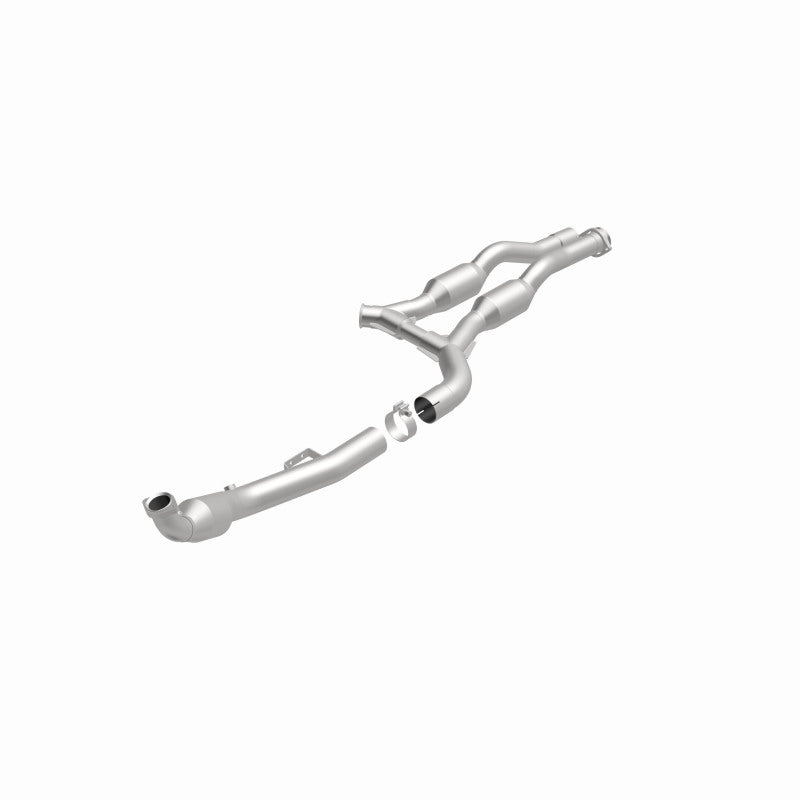 MagnaFlow Mercedes-Benz HM Grade Federal / EPA Compliant Direct-Fit Catalytic Converter 24334 360 Degree Image Set