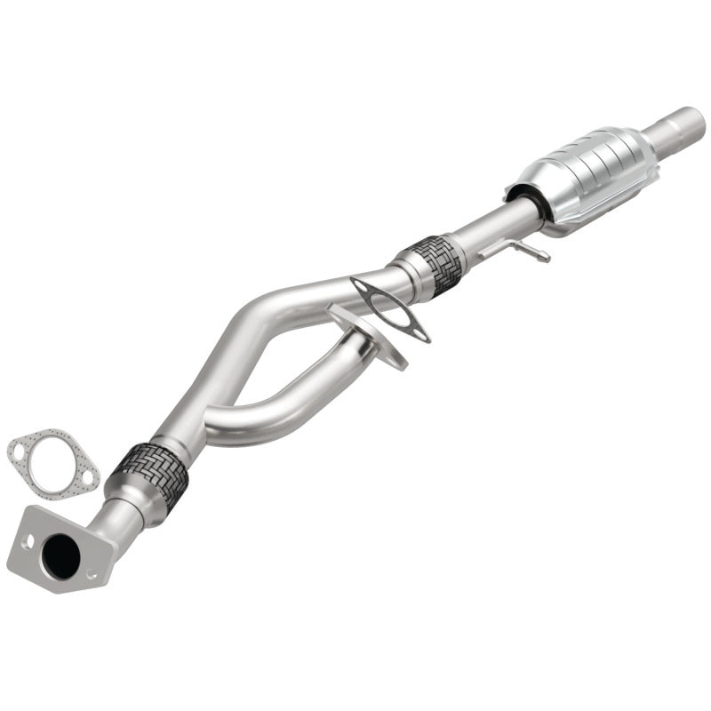 MagnaFlow Hyundai Santa Fe OEM Grade Federal / EPA Compliant Direct-Fit Catalytic Converter 49130 Photo - Primary