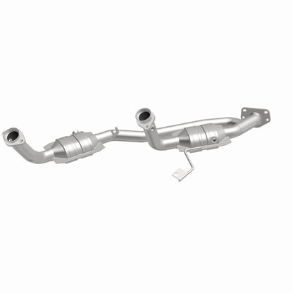 MagnaFlow HM Grade Federal / EPA Compliant Direct-Fit Catalytic Converter 23083 360 Degree Image Set