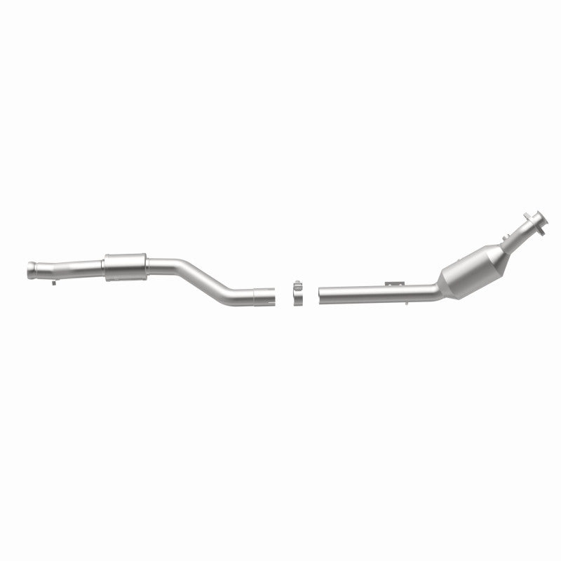 MagnaFlow Mercedes-Benz OEM Grade Federal / EPA Compliant Direct-Fit Catalytic Converter 21-570 360 Degree Image Set