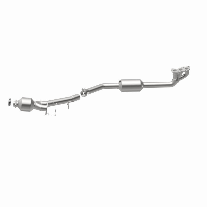 MagnaFlow Subaru HM Grade Federal / EPA Compliant Manifold Catalytic Converter 24383 360 Degree Image Set