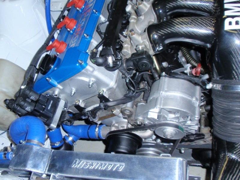 Mishimoto Aluminum Racing Radiator 87-91 BMW M3 E30 Manual Transmission MMRAD-E30-82 Photo - Mounted