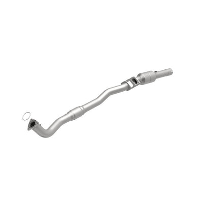 MagnaFlow California Grade CARB Compliant Direct-Fit Catalytic Converter 447282 360 Degree Image Set