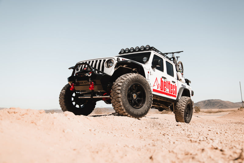 Belltech 20-21 Gladiator JT Rubicon 4in. Lift Lift Kit w/Trail Performance Shocks/Rear Anti-Sway Bar 153206TPS 153206TPS Photo - lifestyle view