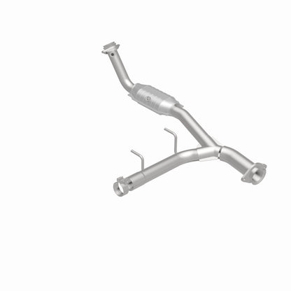 MagnaFlow Ford Expedition HM Grade Federal / EPA Compliant Direct-Fit Catalytic Converter 93125 360 Degree Image Set