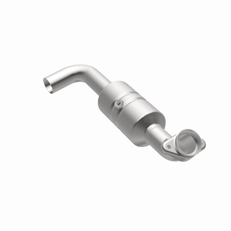 MagnaFlow OEM Grade Federal / EPA Compliant Direct-Fit Catalytic Converter 52419 360 Degree Image Set