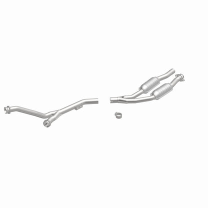 MagnaFlow Mercedes-Benz Standard Grade Federal / EPA Compliant Direct-Fit Catalytic Converter 93378 360 Degree Image Set