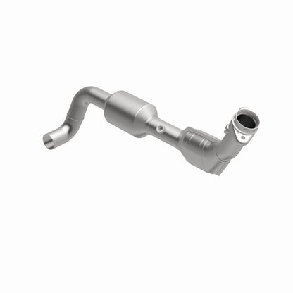 MagnaFlow Ford F-150 OEM Grade Federal / EPA Compliant Direct-Fit Catalytic Converter 52449 360 Degree Image Set