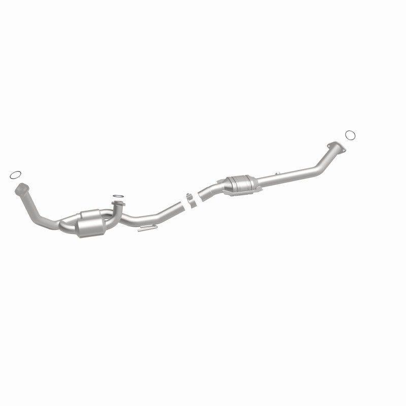 MagnaFlow Toyota Sienna OEM Grade Federal / EPA Compliant Direct-Fit Catalytic Converter 52457 360 Degree Image Set