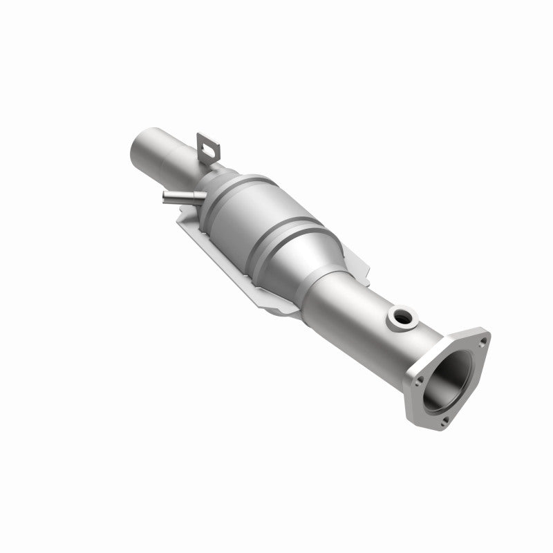 MagnaFlow Volkswagen Standard Grade Federal / EPA Compliant Direct-Fit Catalytic Converter 23713 360 Degree Image Set