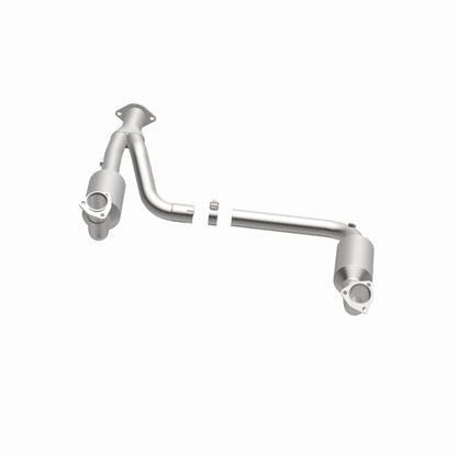 MagnaFlow California Grade CARB Compliant Direct-Fit Catalytic Converter 4451420 360 Degree Image Set
