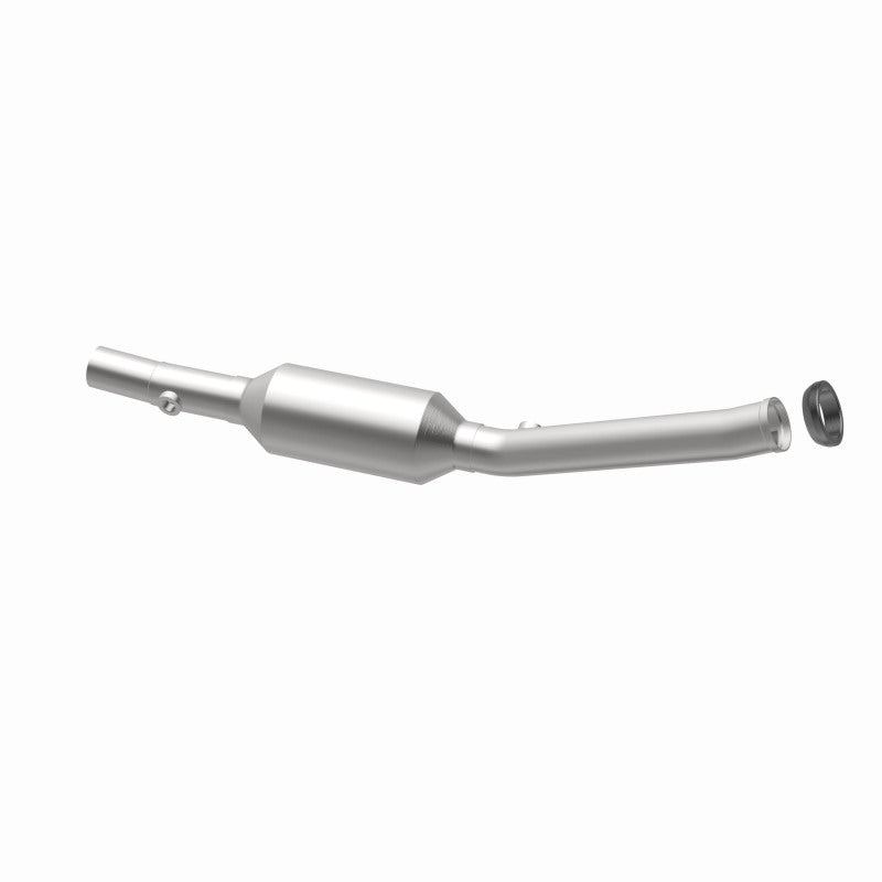 MagnaFlow HM Grade Federal / EPA Compliant Direct-Fit Catalytic Converter 93300 360 Degree Image Set