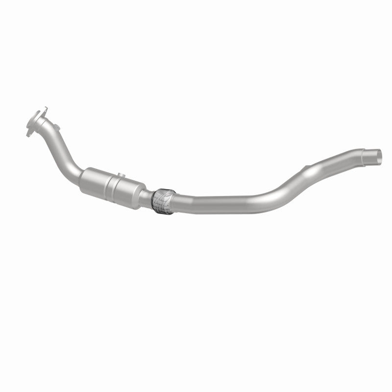 MagnaFlow California Grade CARB Compliant Direct-Fit Catalytic Converter 5561101 360 Degree Image Set