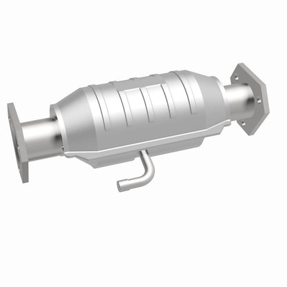 MagnaFlow Volkswagen Rabbit Standard Grade Federal / EPA Compliant Direct-Fit Catalytic Converter 22926 360 Degree Image Set