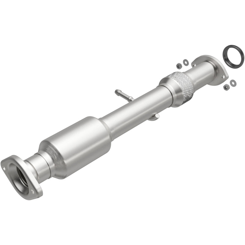 MagnaFlow Toyota Highlander OEM Grade Federal / EPA Compliant Direct-Fit Catalytic Converter 52534 Photo - Primary