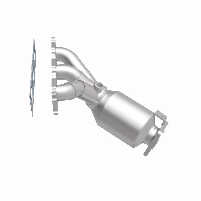 MagnaFlow Volvo XC90 OEM Grade Federal / EPA Compliant Manifold Catalytic Converter 52131 360 Degree Image Set