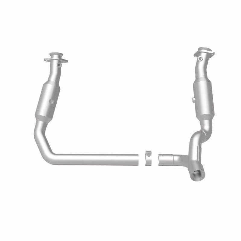 MagnaFlow Dodge Ram 1500 California Grade CARB Compliant Direct-Fit Catalytic Converter 5451665 360 Degree Image Set