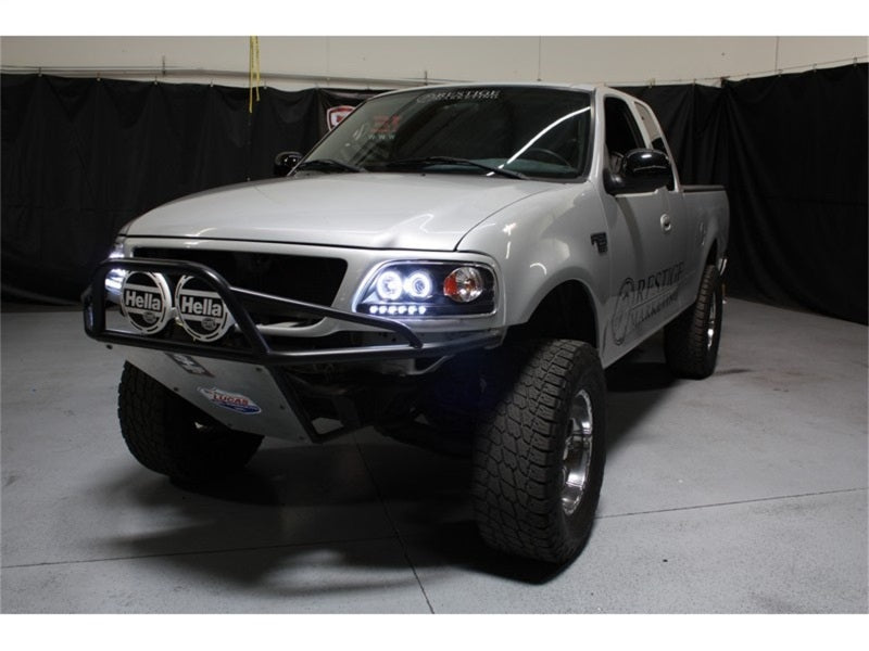 Spyder Ford F150 97-03/Expedition 97-02 1PC Projector - CCFL Halo LED Blk PRO-YD-FF15097-1P-CCFL-BK 5010292 5010292 Photo - Mounted