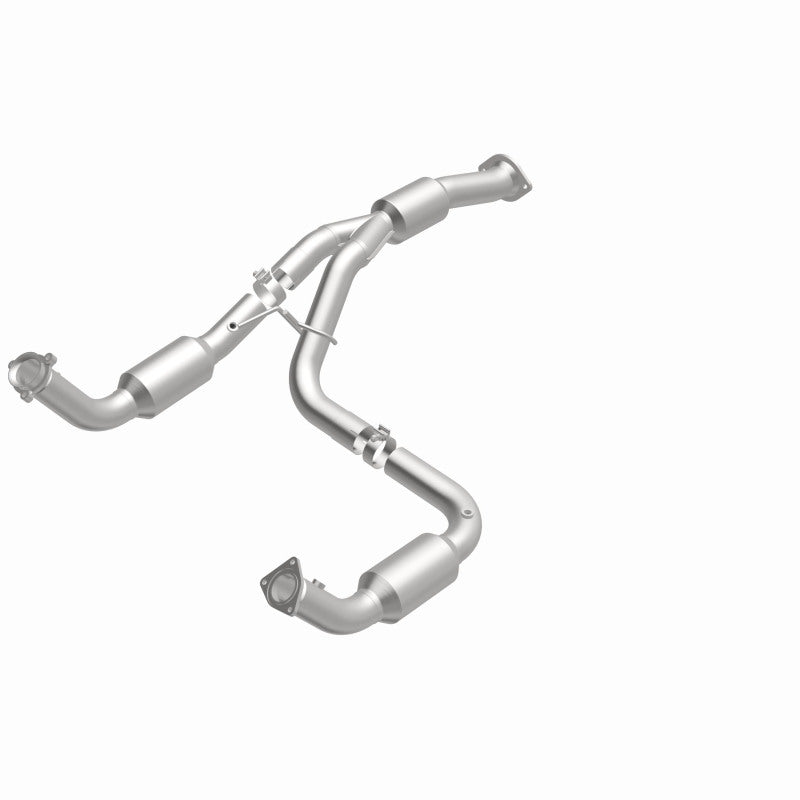 MagnaFlow California Grade CARB Compliant Direct-Fit Catalytic Converter 5582812 360 Degree Image Set