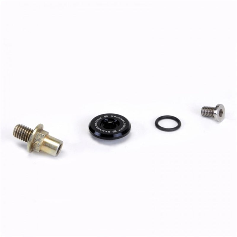 Skunk2 Clear Low-Profile Valve Cover Hardware Honda/Acura B-Series VTEC 649-05-0110 Photo - Unmounted