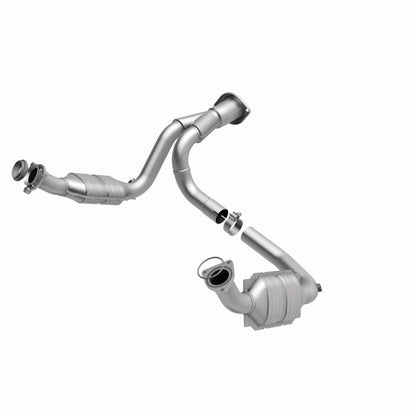 MagnaFlow OEM Grade Federal / EPA Compliant Direct-Fit Catalytic Converter 49631 360 Degree Image Set