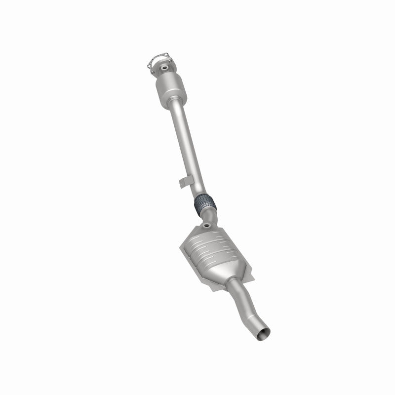 MagnaFlow OEM Grade Federal / EPA Compliant Direct-Fit Catalytic Converter 51589 360 Degree Image Set
