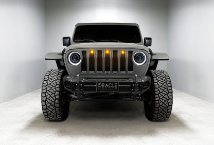 ORACLE Lighting Oracle Jeep JL/Gladiator JT Oculus Switchback Bi-LED Projector Headlights - Amber/White Switchback 5839-023 5839-023 Photo - lifestyle view