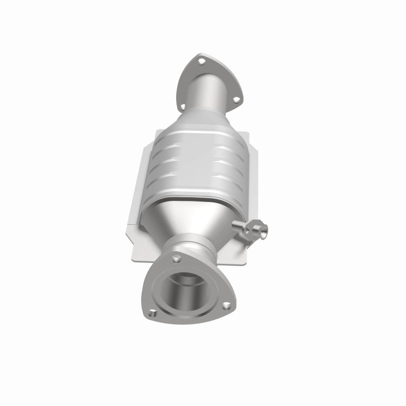 MagnaFlow Toyota Land Cruiser Standard Grade Federal / EPA Compliant Direct-Fit Catalytic Converter 23894 360 Degree Image Set
