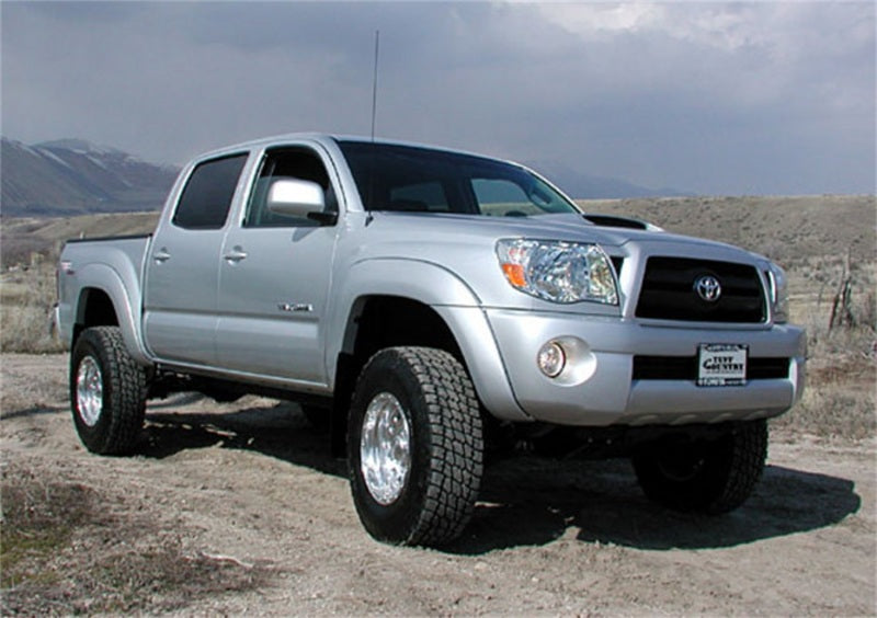 Tuff Country 05-23 Toyota Tacoma 4x4 & PreRunner 3in Lift Kit (Excludes TRD Pro) SX6000 Shocks 52907KH 52907KH Photo - Mounted