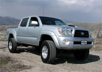 Tuff Country 05-23 Toyota Tacoma 4x4 & PreRunner 3in Lift Kit (Excludes TRD Pro) SX6000 Shocks 52907KH 52907KH Photo - Mounted