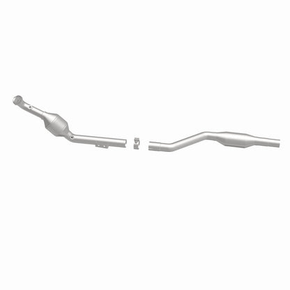 MagnaFlow Mercedes-Benz California Grade CARB Compliant Direct-Fit Catalytic Converter 454043 360 Degree Image Set