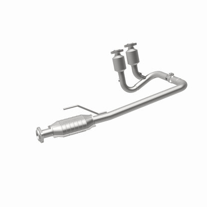 MagnaFlow Jeep Wrangler OEM Grade Federal / EPA Compliant Direct-Fit Catalytic Converter 49690 360 Degree Image Set