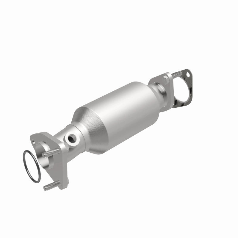 MagnaFlow OEM Grade Federal / EPA Compliant Direct-Fit Catalytic Converter 52668 360 Degree Image Set