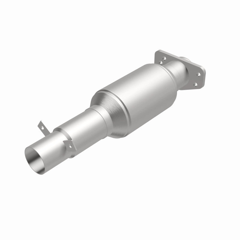 MagnaFlow California Grade CARB Compliant Direct-Fit Catalytic Converter 3391486 360 Degree Image Set
