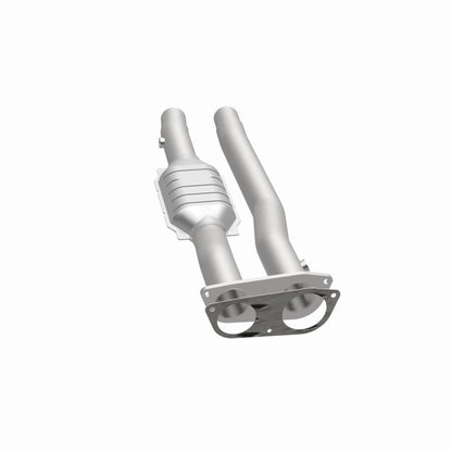 MagnaFlow HM Grade Federal / EPA Compliant Direct-Fit Catalytic Converter 95471 360 Degree Image Set