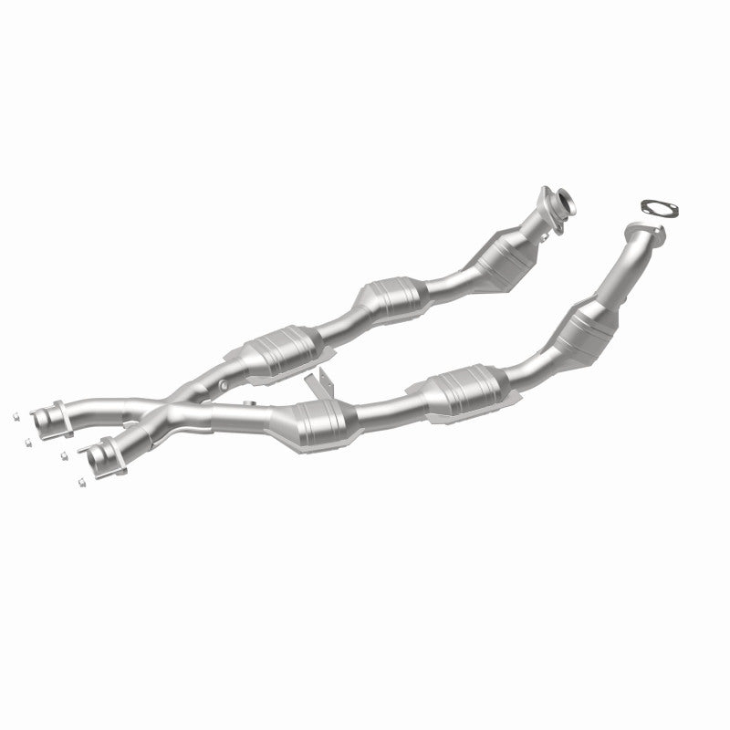 MagnaFlow Ford Mustang California Grade CARB Compliant Direct-Fit Catalytic Converter 441115 360 Degree Image Set