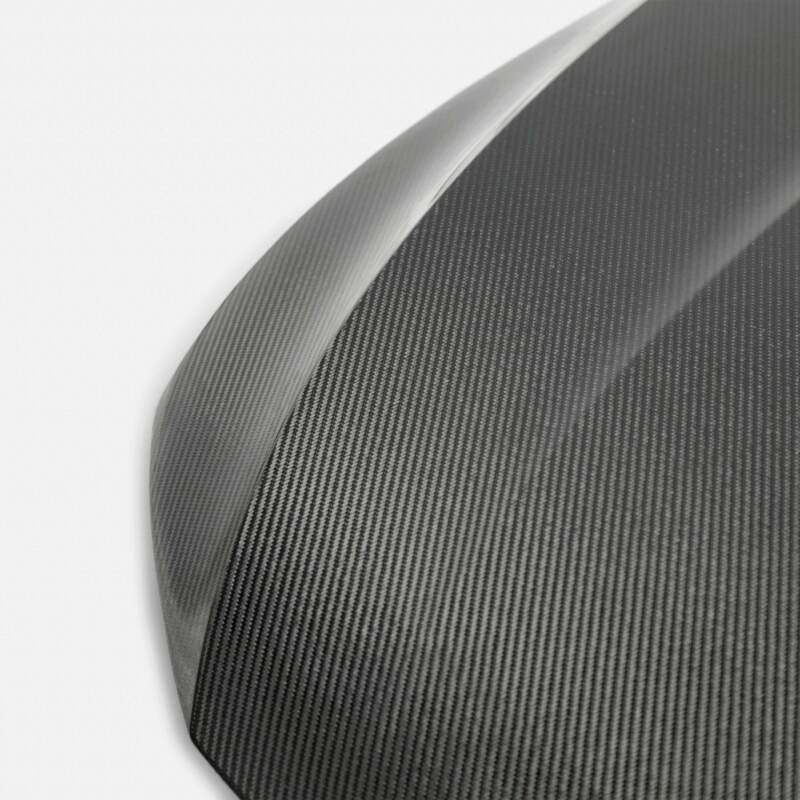 Seibon 22-23 Volkswagen Golf GTI/R Carbon Fiber Hood HD22VWG8-OE User 1