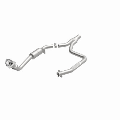 MagnaFlow HM Grade Federal / EPA Compliant Direct-Fit Catalytic Converter 23476 360 Degree Image Set
