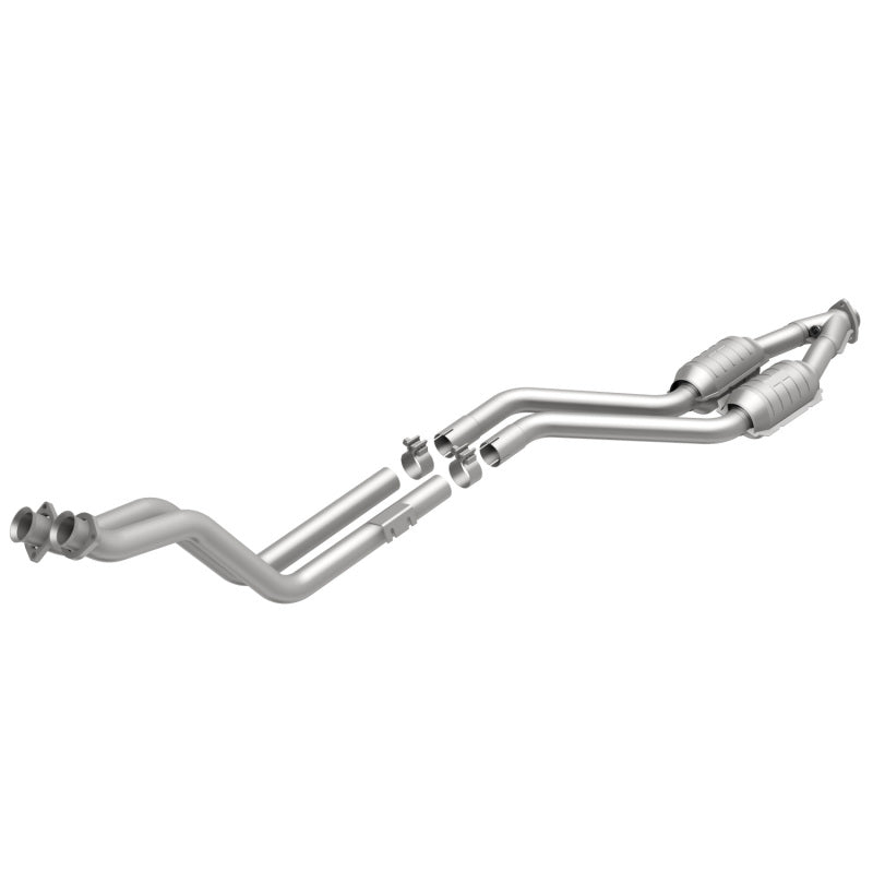 MagnaFlow Mercedes-Benz C220 Standard Grade Federal / EPA Compliant Direct-Fit Catalytic Converter 23578 Photo - Primary