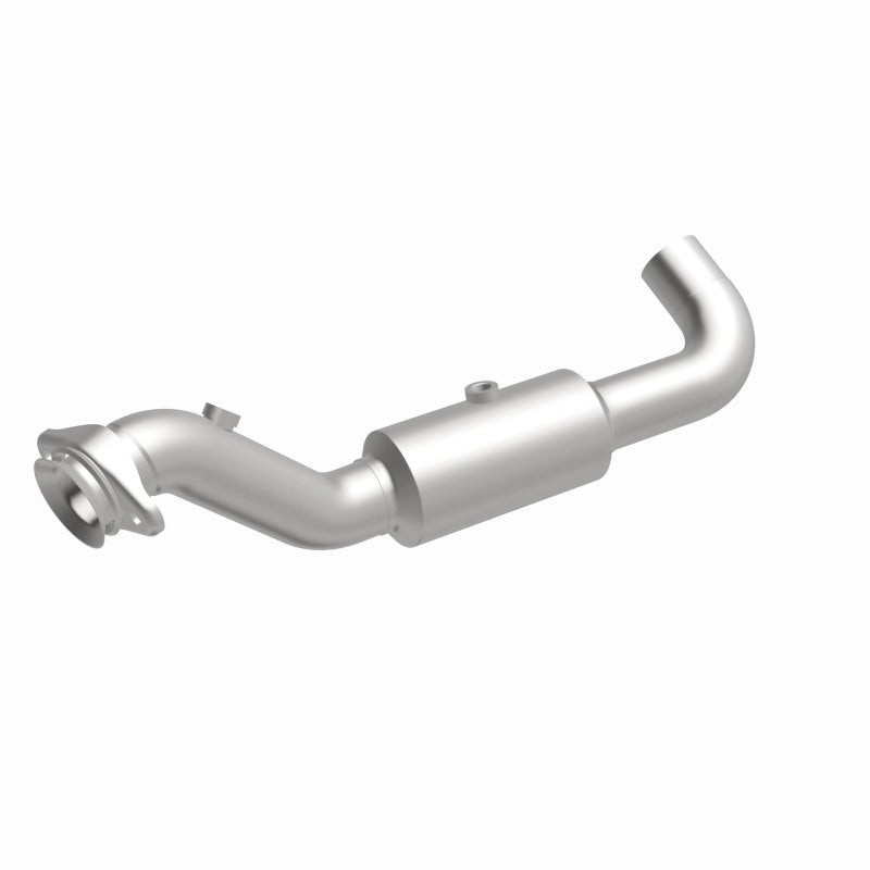 MagnaFlow Ford F-150 OEM Grade Federal / EPA Compliant Direct-Fit Catalytic Converter 21-465 360 Degree Image Set
