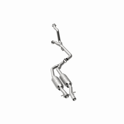MagnaFlow Mercedes-Benz Standard Grade Federal / EPA Compliant Direct-Fit Catalytic Converter 23573 360 Degree Image Set